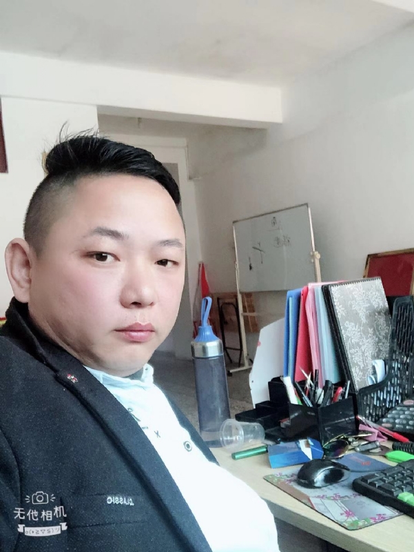 永不言弃的第一张照片--漳州交友网
