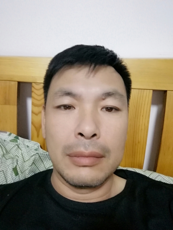 不爱当牛的第一张照片--漳州交友网