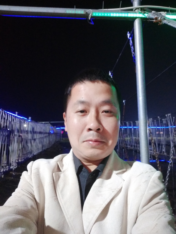 阿峰的第一张照片--漳州交友网