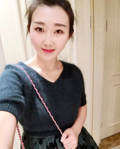 小妮的第三张照片--漳州交友网