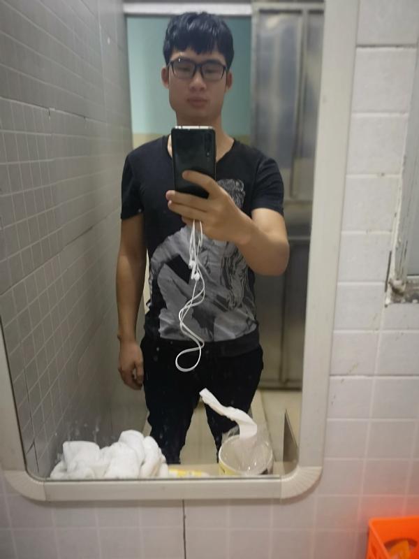 右手的执着的第一张照片--漳州交友网
