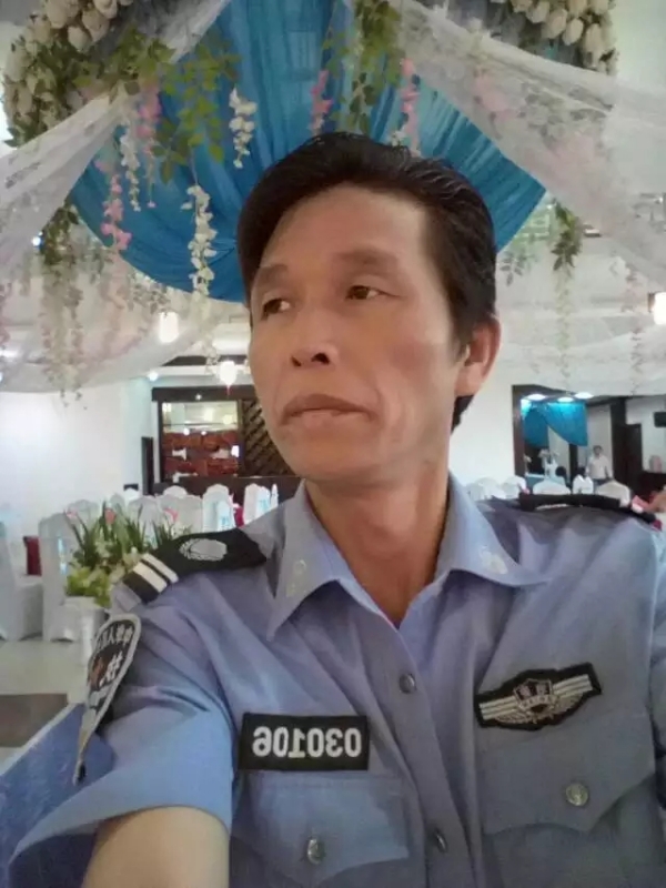 卧窗听雨的第二张照片--漳州交友网