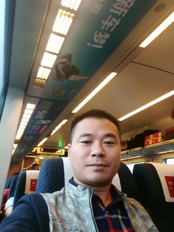 等爱的人的第一张照片--漳州交友网
