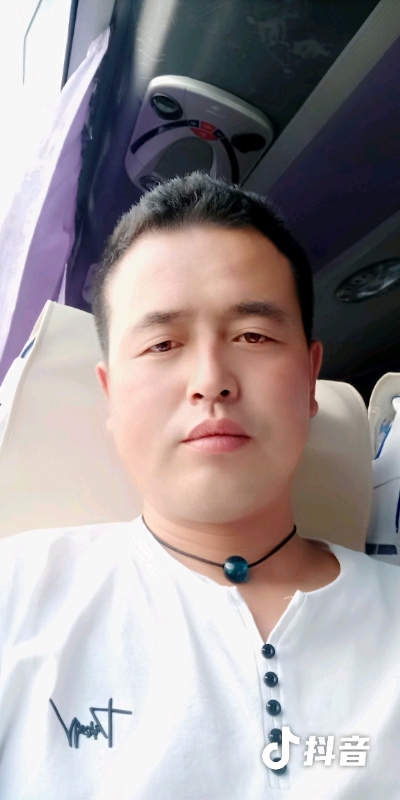 瞬间被爱上的第一张照片--漳州交友网