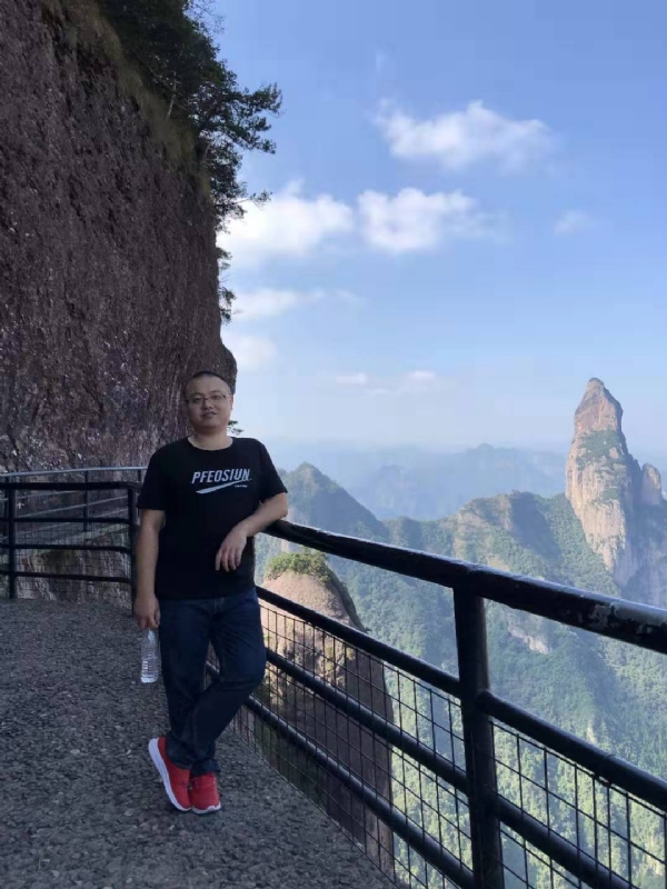 不杵于物的第一张照片--漳州交友网