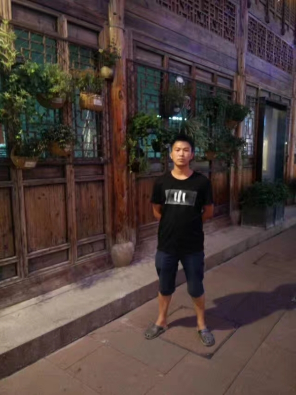 回忆的第一张照片--漳州交友网