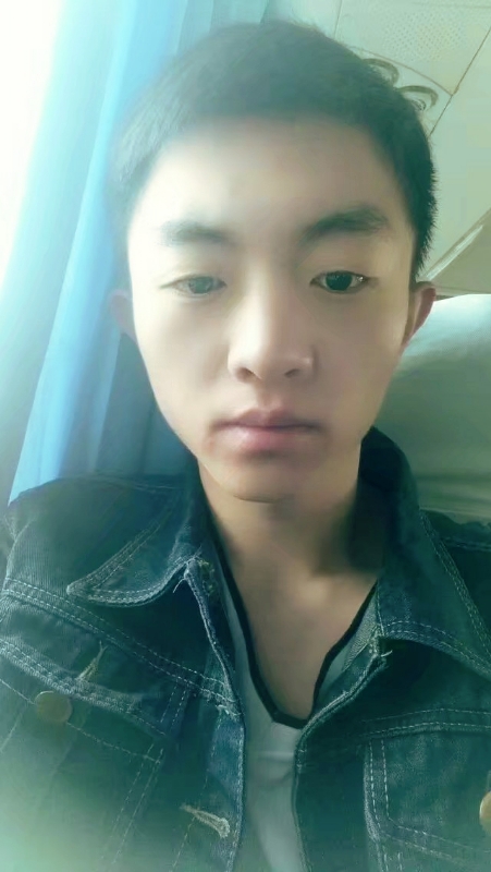 小手冰凉的第一张照片--漳州交友网