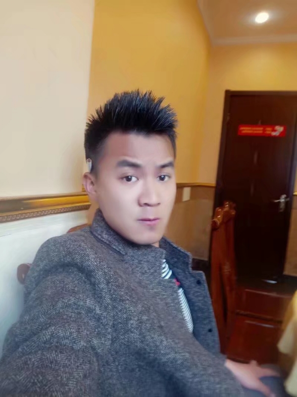 只为等你的第三张照片--漳州交友网