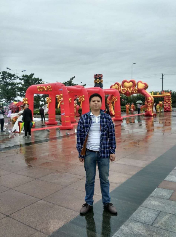 在奋斗的第三张照片--漳州交友网