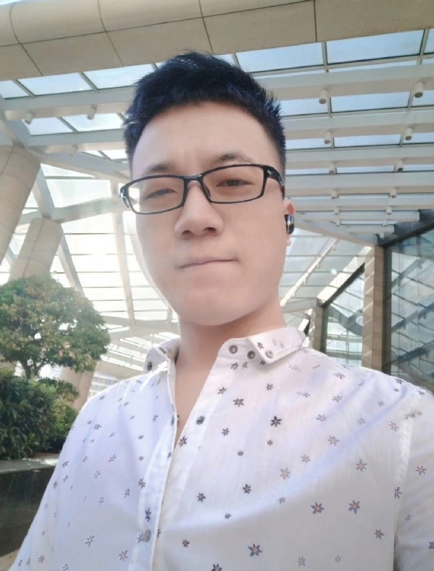 你是人间四月天的第一张照片--漳州交友网