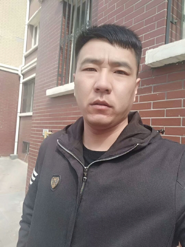 谁伴我闯荡的第一张照片--漳州交友网
