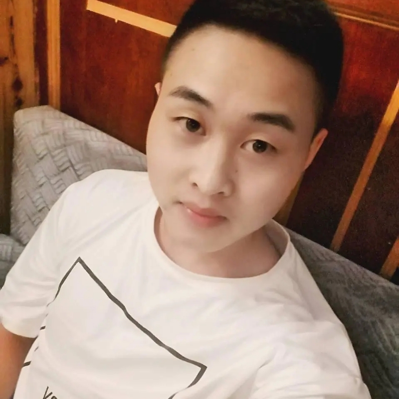 娃娃脸小爸爸的第一张照片--漳州交友网