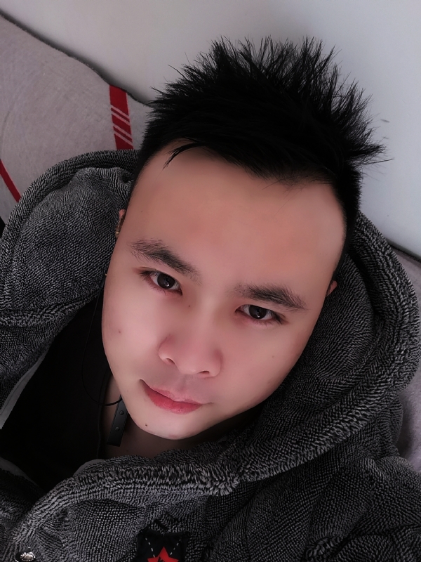 明明的第一张照片--漳州交友网