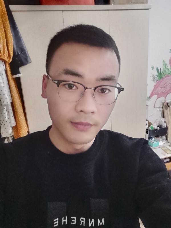 寻一个人的第一张照片--漳州交友网