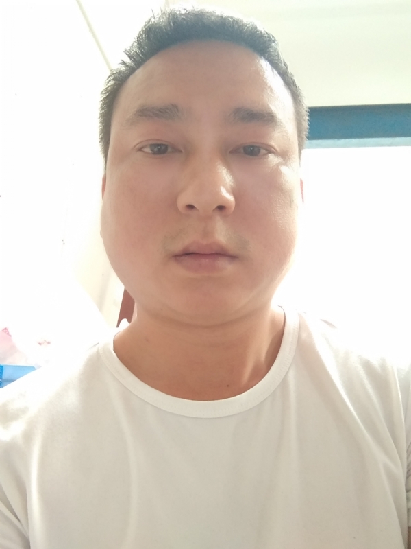 大叔的第一张照片--漳州交友网