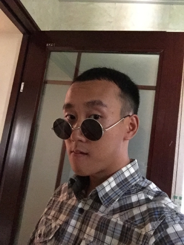 悲喜的第一张照片--漳州交友网