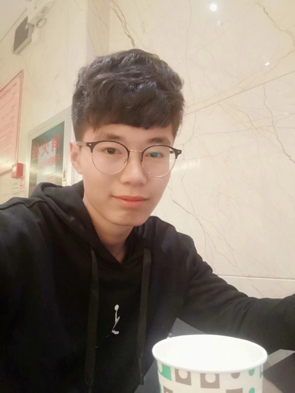 小张的第一张照片--漳州交友网