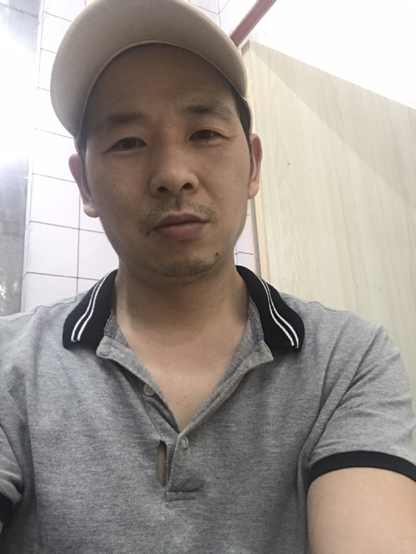 老何的第一张照片--漳州交友网