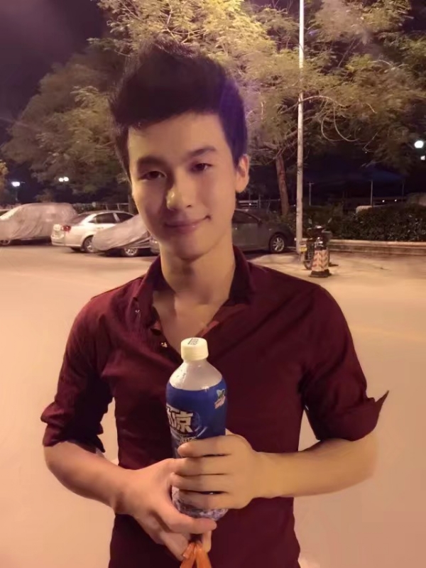 皮特王的第三张照片--漳州交友网