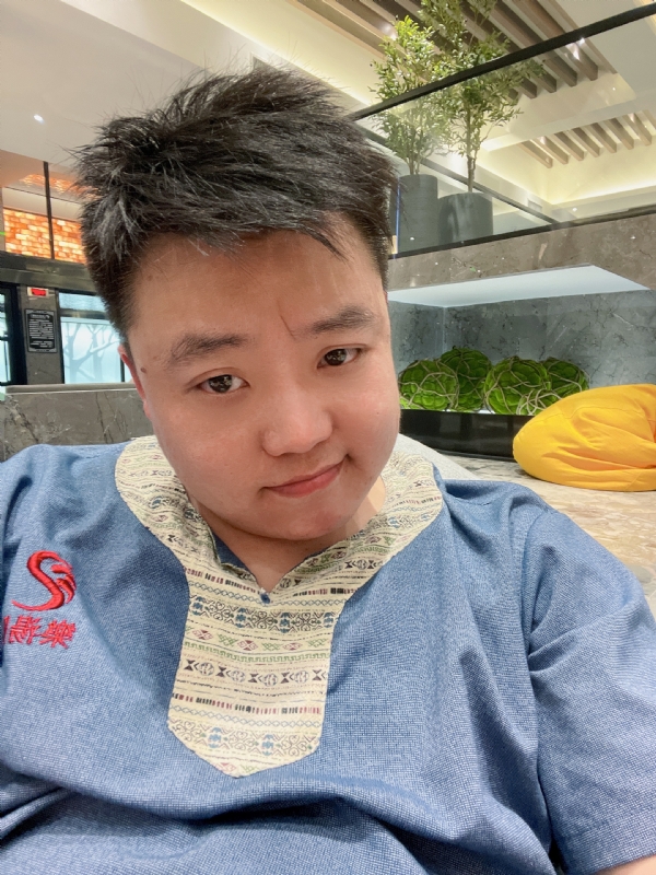 小恶魔的第二张照片--漳州交友网