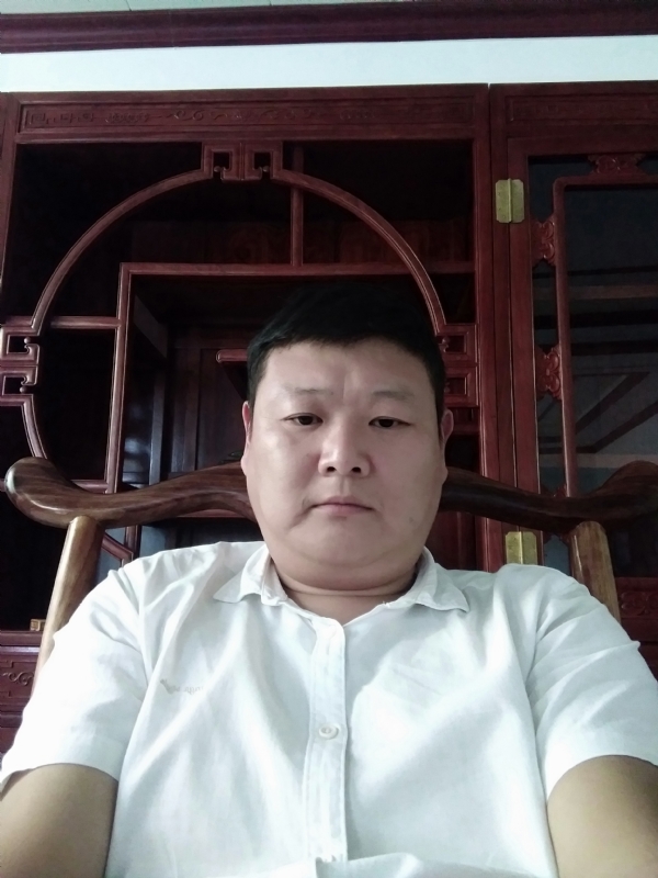 狼图腾的第一张照片--漳州交友网
