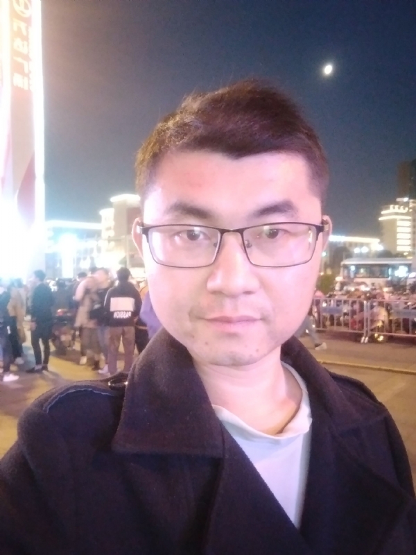 期待的第四张照片--漳州交友网