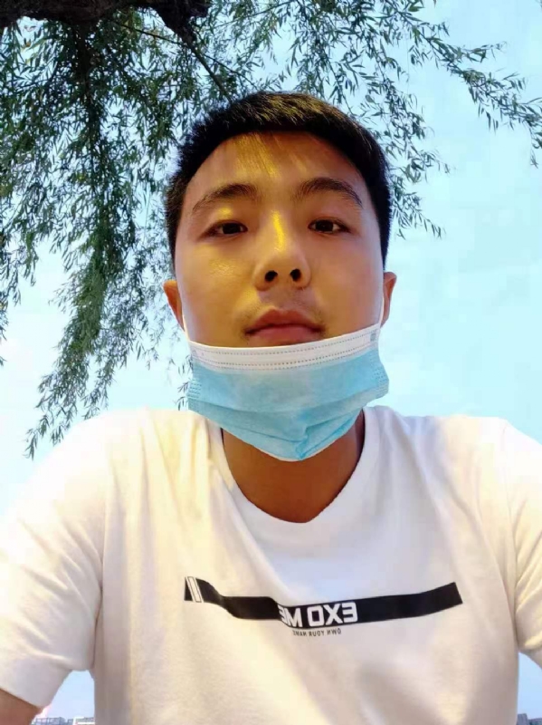 态度的第一张照片--漳州交友网