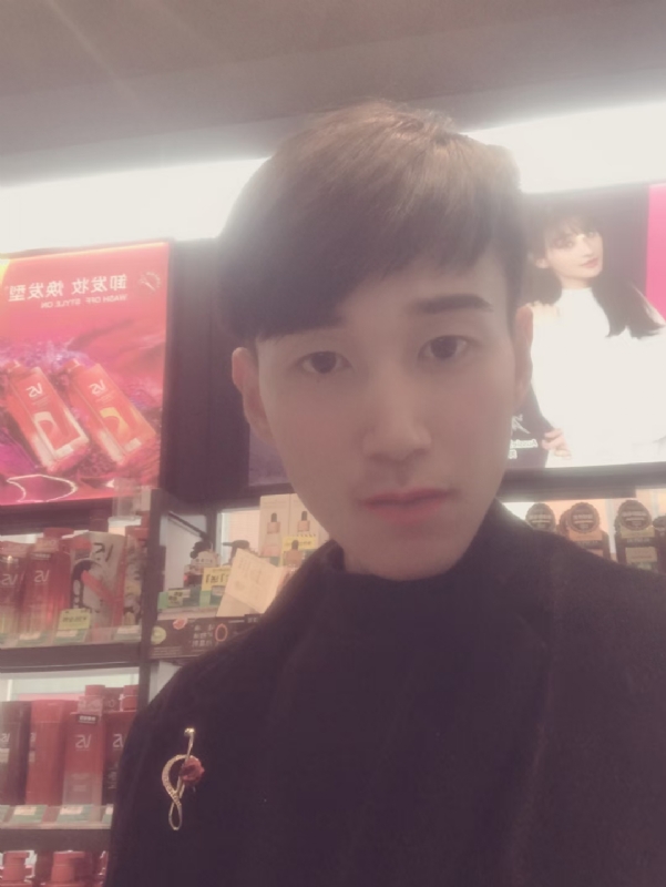 唯美的爱情故事的第一张照片--漳州交友网
