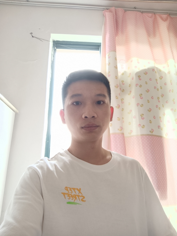 朱公子的第三张照片--漳州交友网