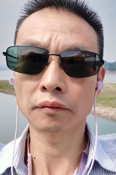 猪哥哥的第三张照片--漳州交友网