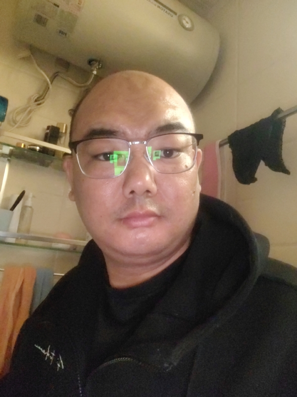 小胖子的第一张照片--漳州交友网