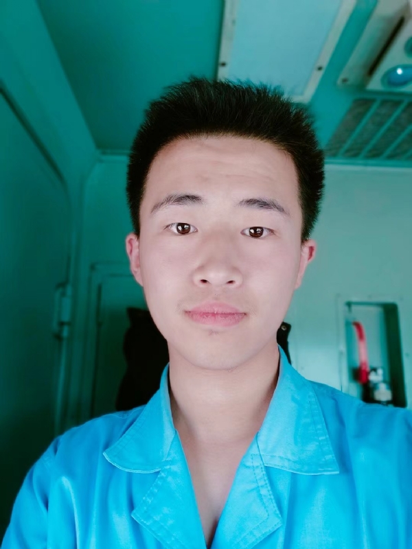 生而为人的第二张照片--漳州交友网
