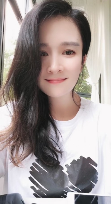 晨曦的第一张照片--漳州交友网