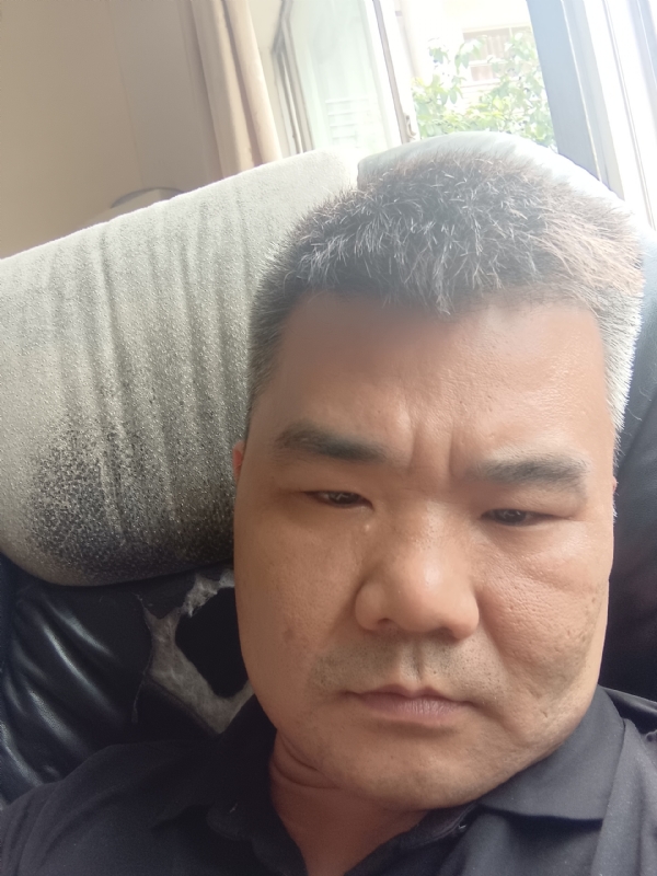路人的第一张照片--漳州交友网