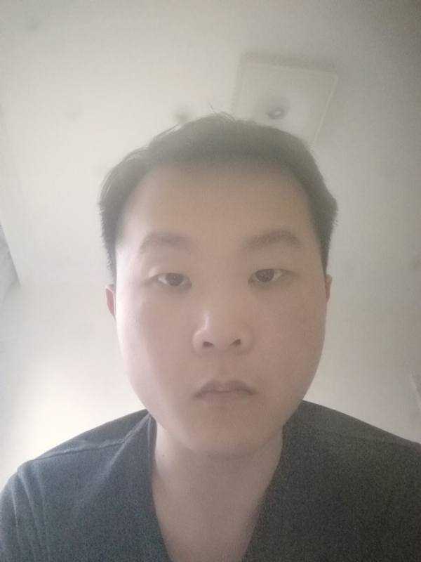 下个瞬间的你的第一张照片--漳州交友网