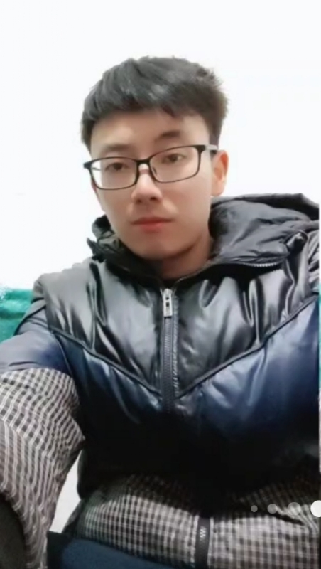 吐泡泡的小鱼的第一张照片--漳州交友网