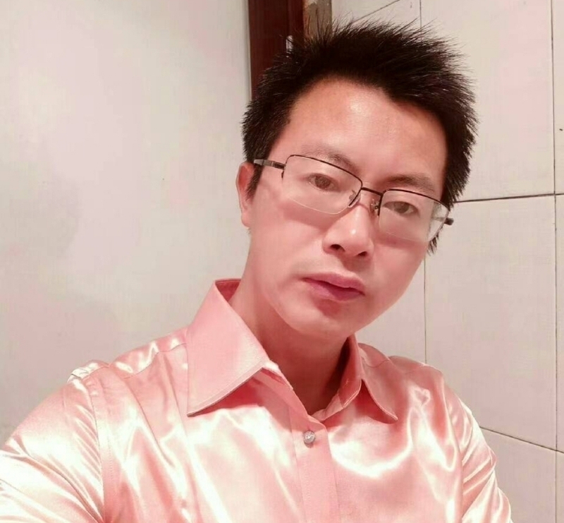 亮亮的第一张照片--漳州交友网