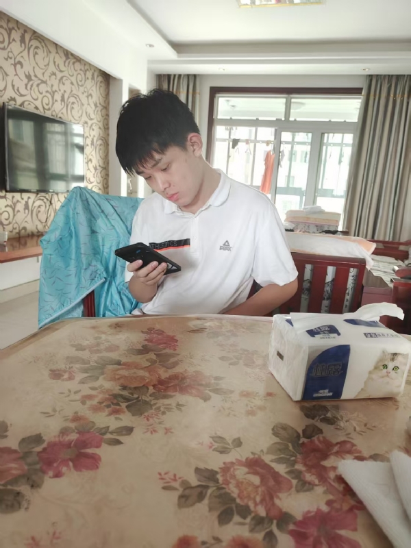 铁在烧的第一张照片--漳州交友网