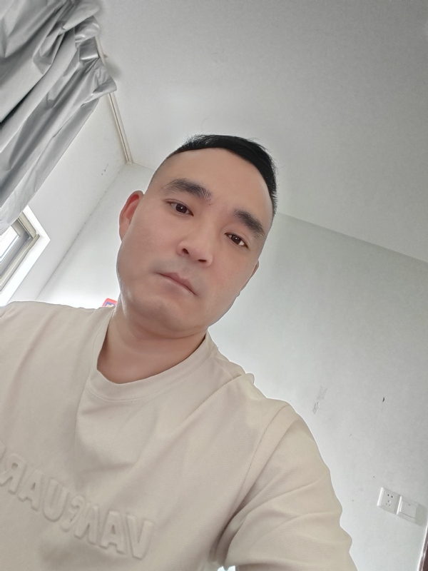 小锋的第一张照片--漳州交友网